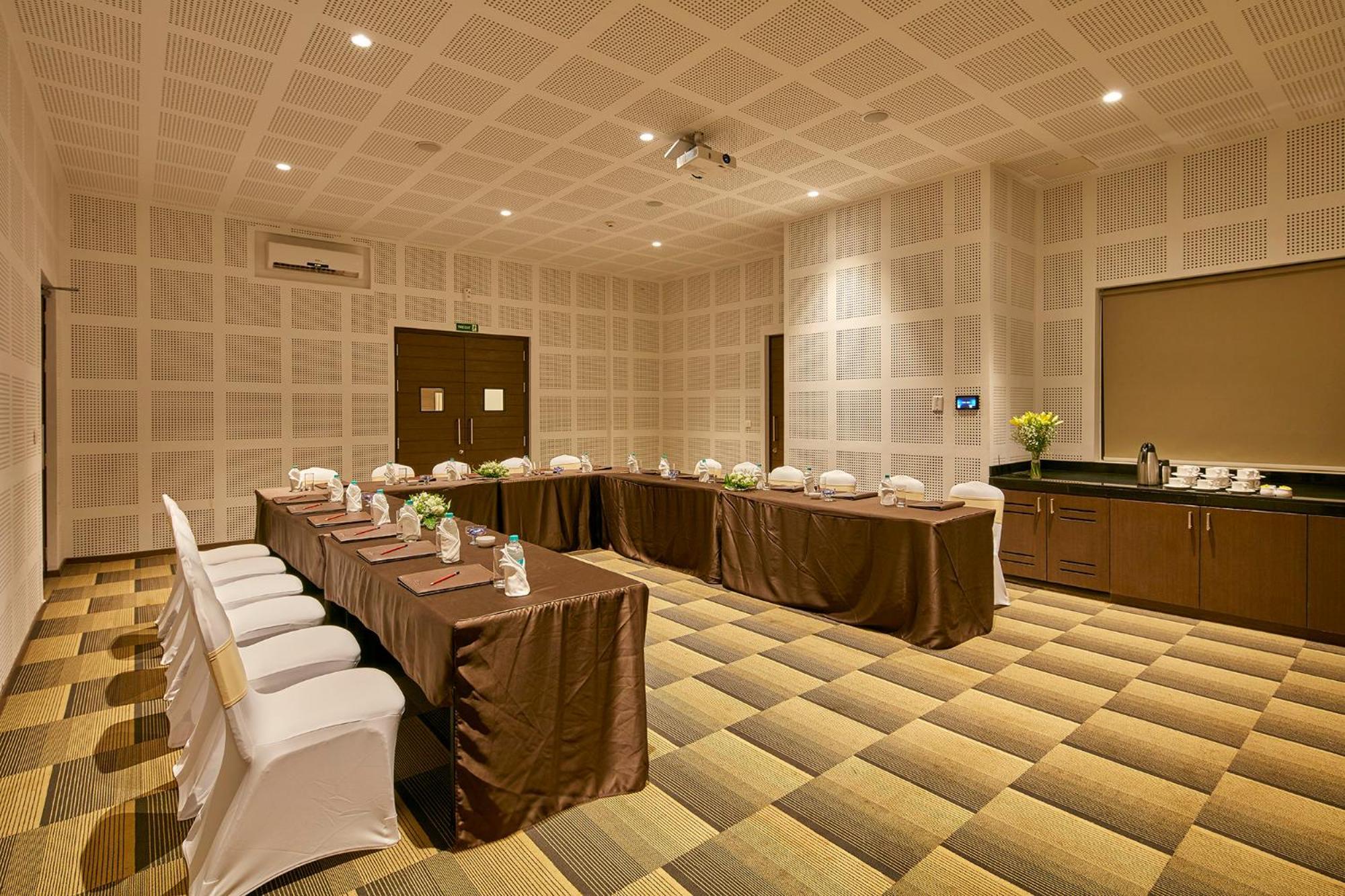 Signature Club Resort Devanahalli Exterior photo