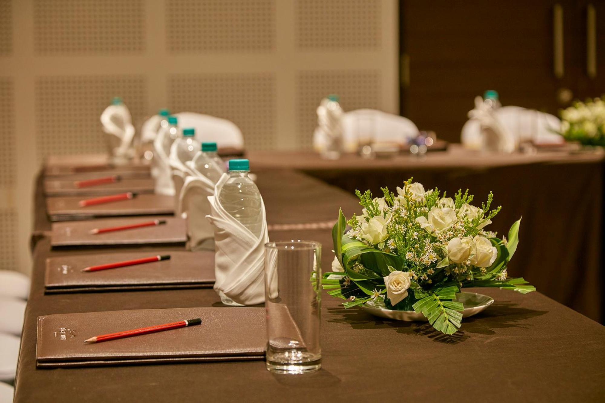 Signature Club Resort Devanahalli Exterior photo