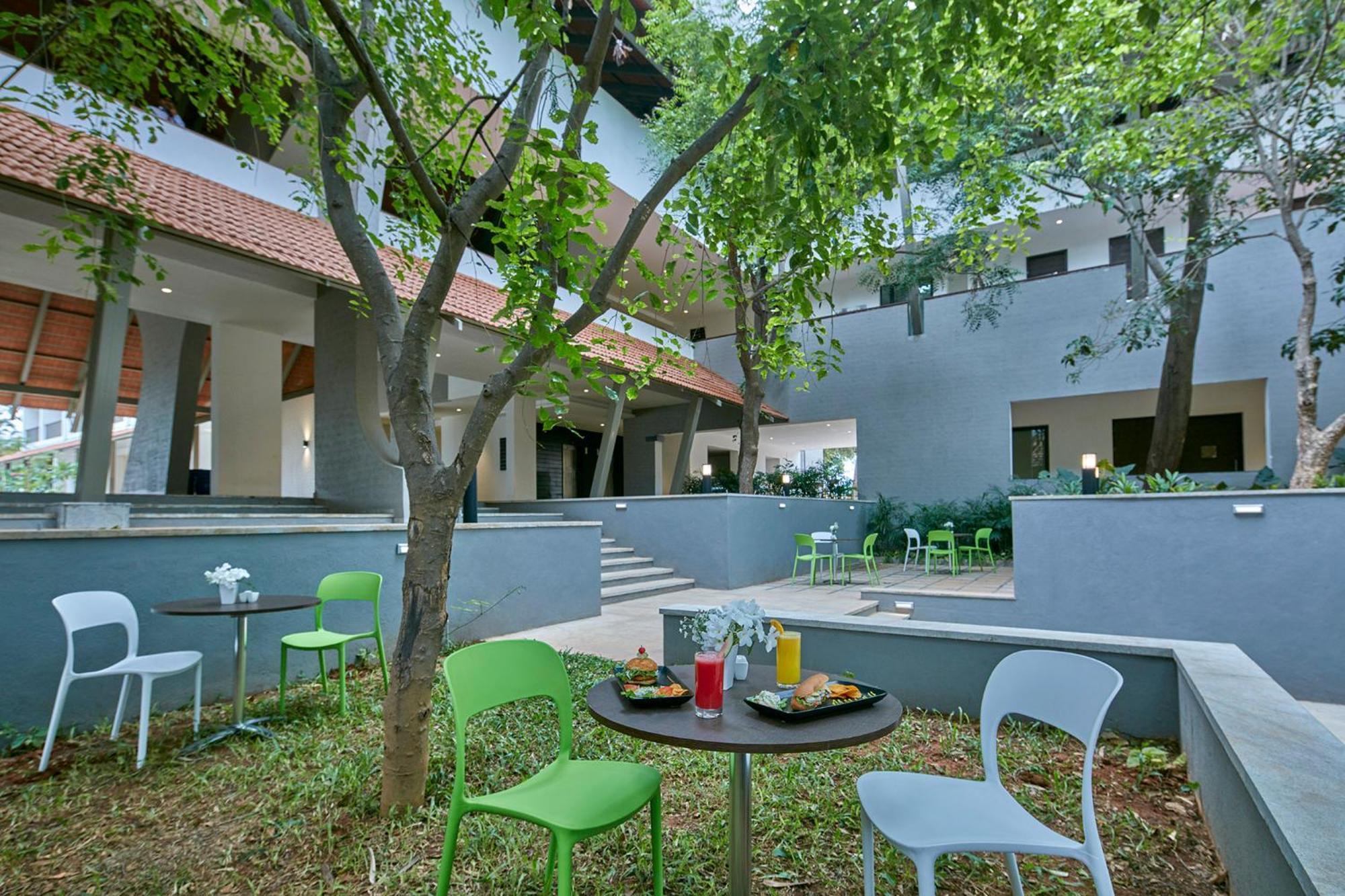 Signature Club Resort Devanahalli Exterior photo